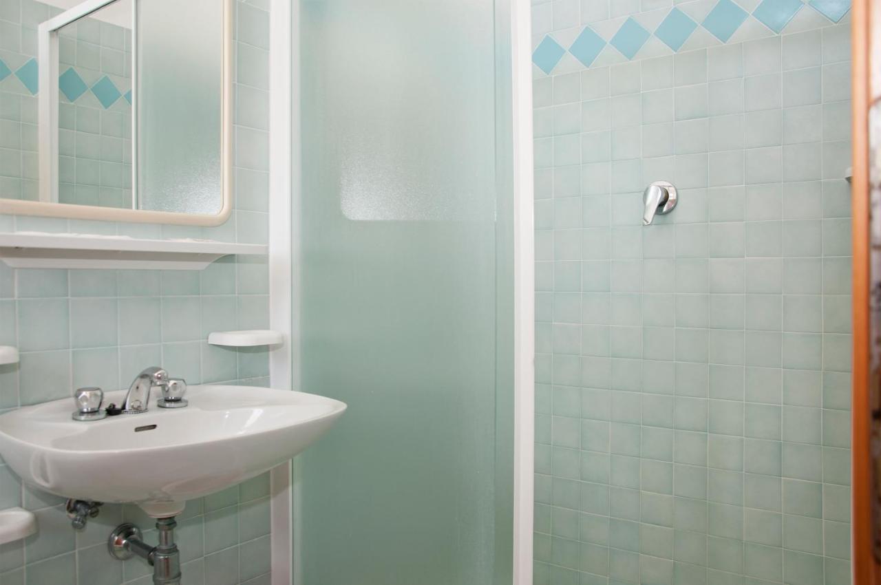 Hotel Rugantino Cesena Bagian luar foto