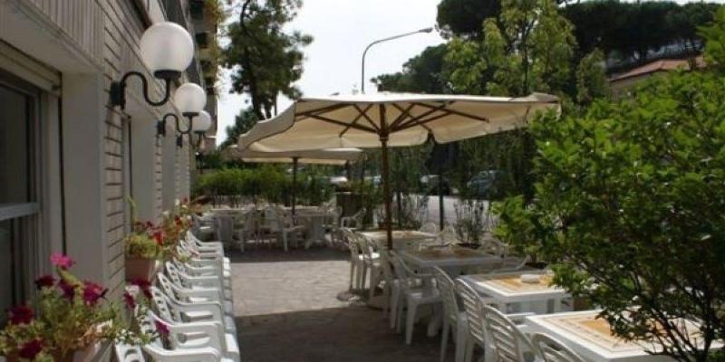 Hotel Rugantino Cesena Bagian luar foto