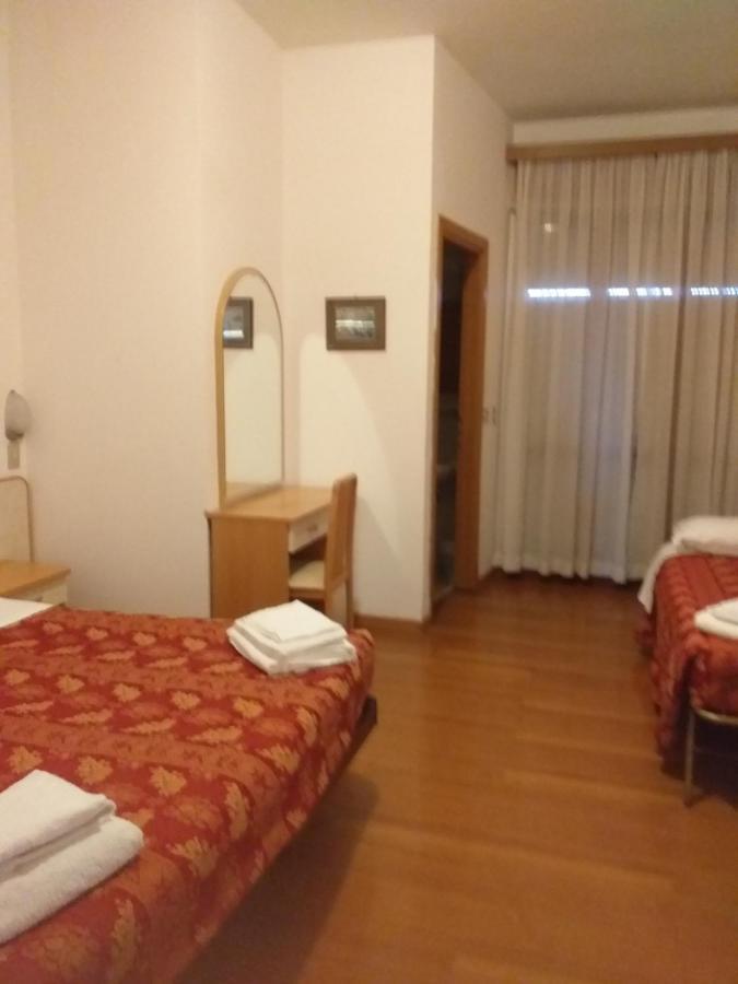 Hotel Rugantino Cesena Bagian luar foto